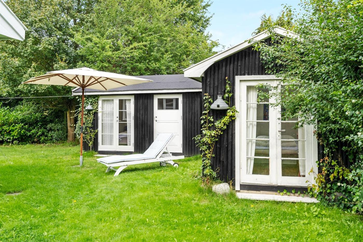 Idyll Summer House In Hornbaek Vila Exterior foto